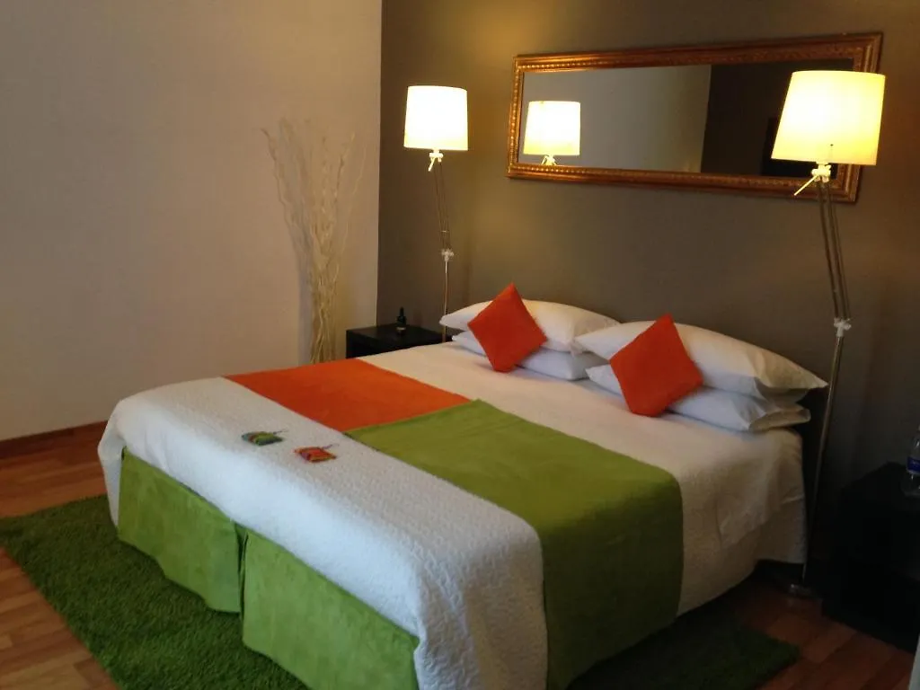 Bed and Breakfast The Luxury Milano 0*, Милан Италия